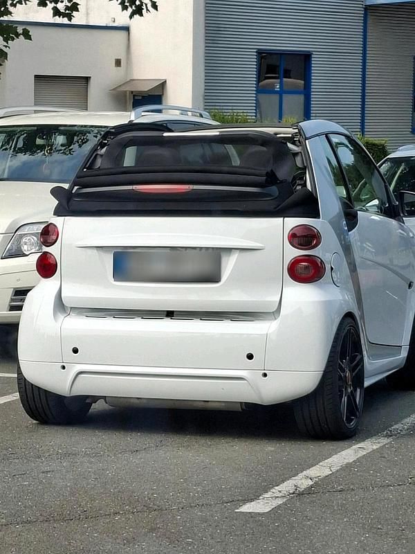 Gebraucht Smart ForTwo Cabrio 84 PS (61 kW) 2011 Weiß Cabrio