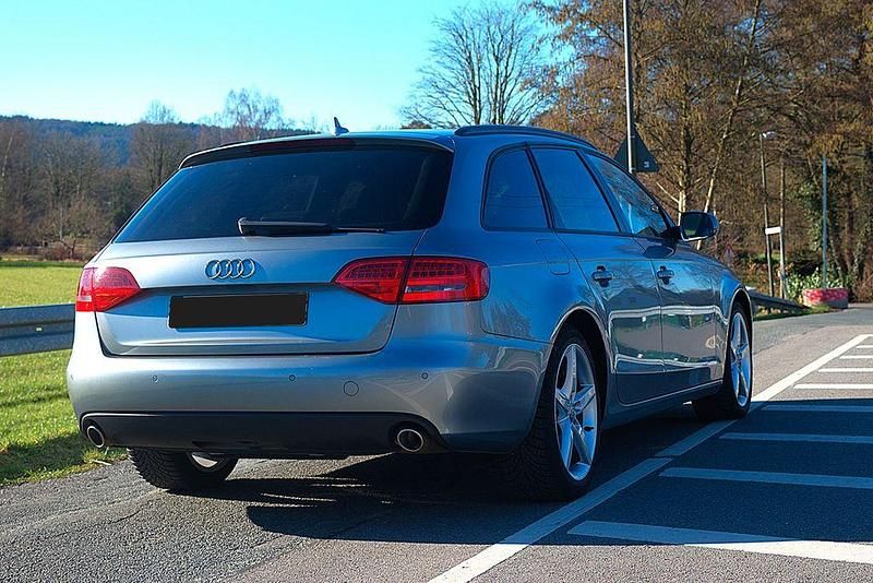 Gebraucht Audi A4 S-Line 190 PS (139 kW) 2011 Grau Kombi