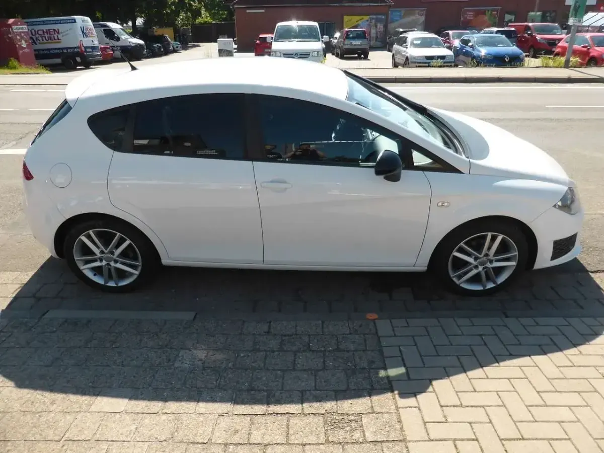 Gebraucht Seat Leon FR 125 PS (91 kW) 2012 Weiß Limousine
