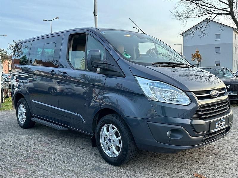 Gebraucht Ford Tourneo 155 PS (114 kW) 2014 Grau Van / Kleinbus