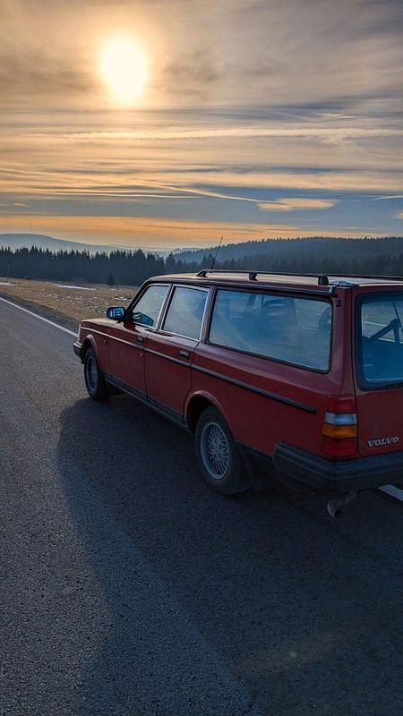 Gebraucht Volvo Polar 116 PS (85 kW) 1990 Rot Kombi