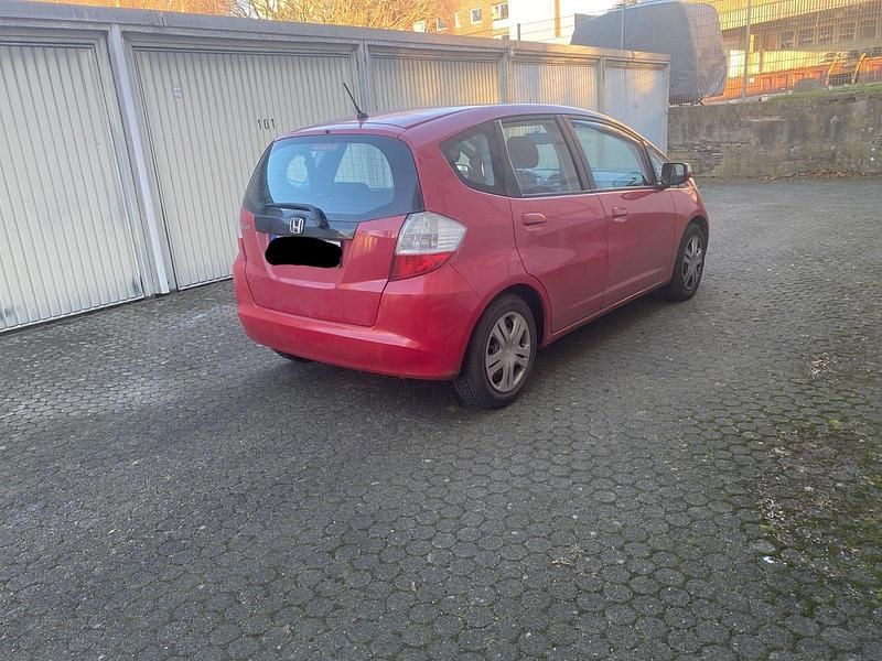 Gebraucht Honda Jazz Comfort 99 PS (72 kW) 2009 Rot Kleinwagen