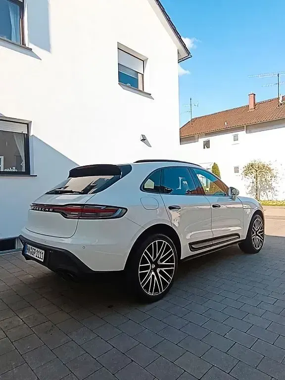 Gebraucht Porsche Macan S 381 PS (280 kW) 2024 Weiß SUV