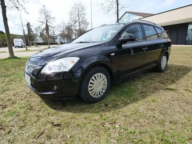 Gebraucht Kia Ceed LX 109 PS (80 kW) 2007 Schwarz Kleinwagen