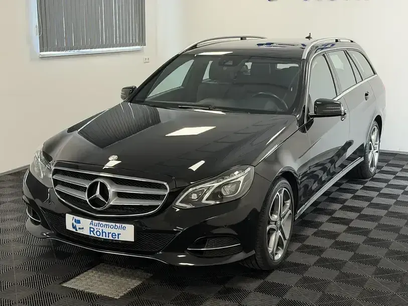 Gebraucht Mercedes E200 Avantgarde 184 PS (135 kW) 2013 Schwarz Kombi