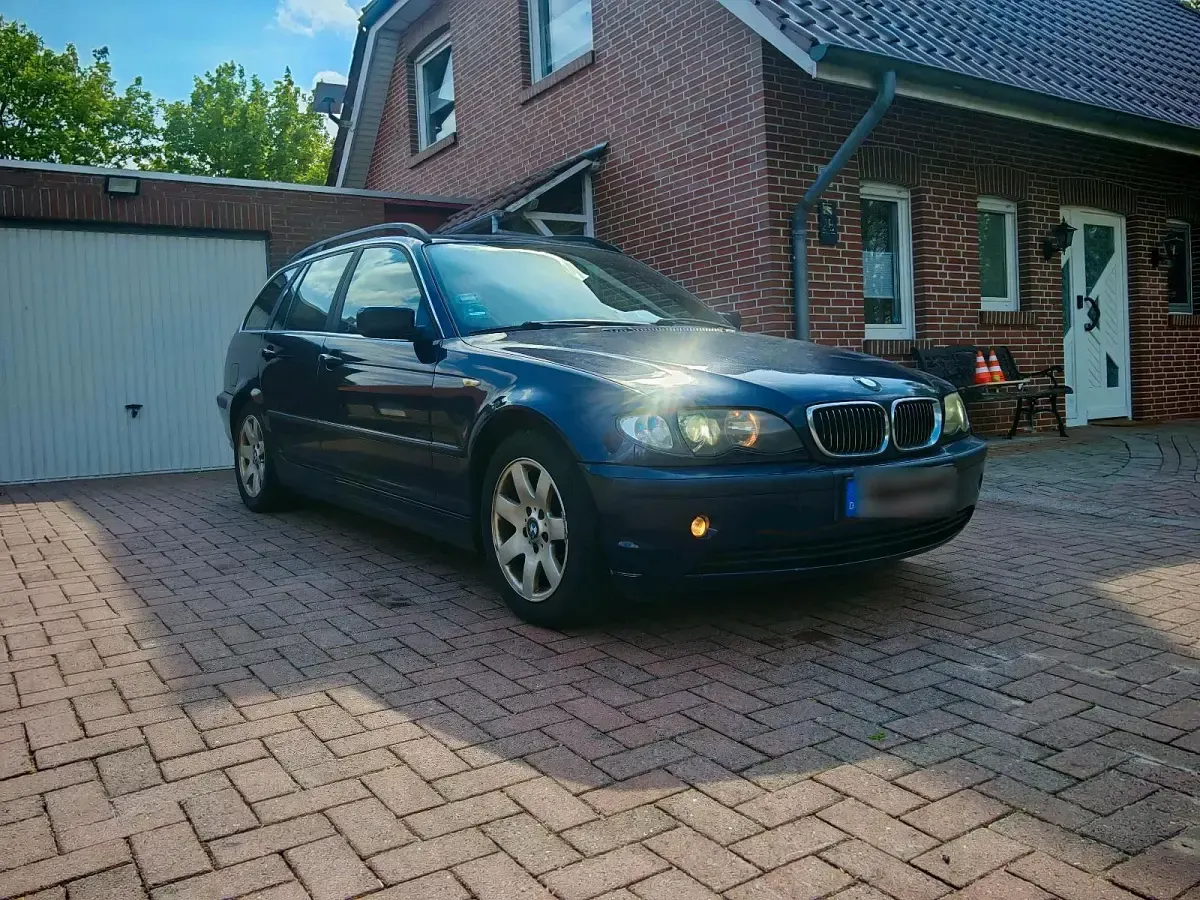 Używany BMW 320 170 KM (125 kW) 2004 Niebieski Kombi