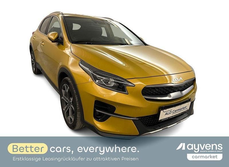 Second-hand Kia XCeed Inspiration 105 CP (77 kW) 2022 Galben SUV