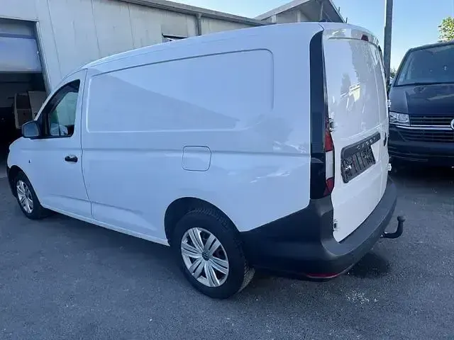 Gebraucht VW Caddy 122 PS (89 kW) 2023 Weiß Van / Kleinbus