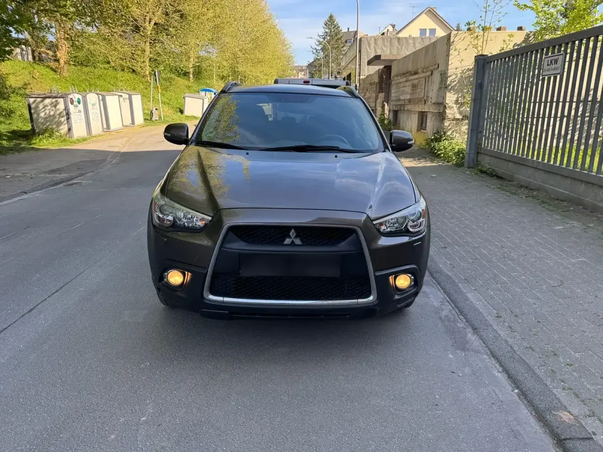 Gebraucht Mitsubishi ASX Inform 117 PS (86 kW) 2012 Braun SUV