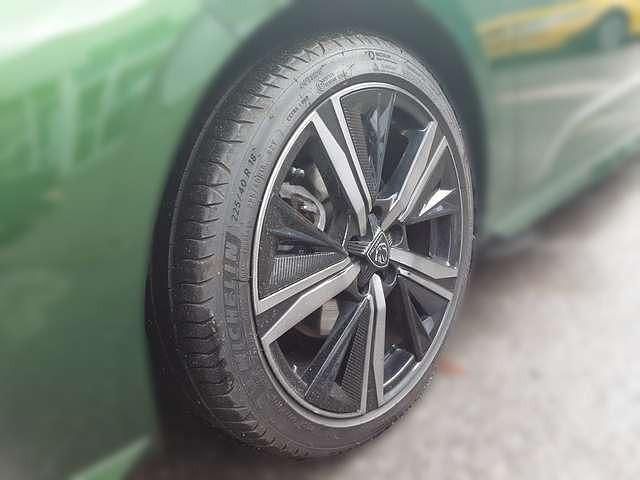Gebraucht Peugeot 308 GT 131 PS (96 kW) 2024 Metallic