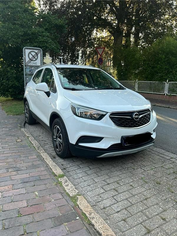 Weiß Gebraucht 2017 Opel Mokka X Edition SUV | 9.600 € (Guter Preis) - Bild 1/4