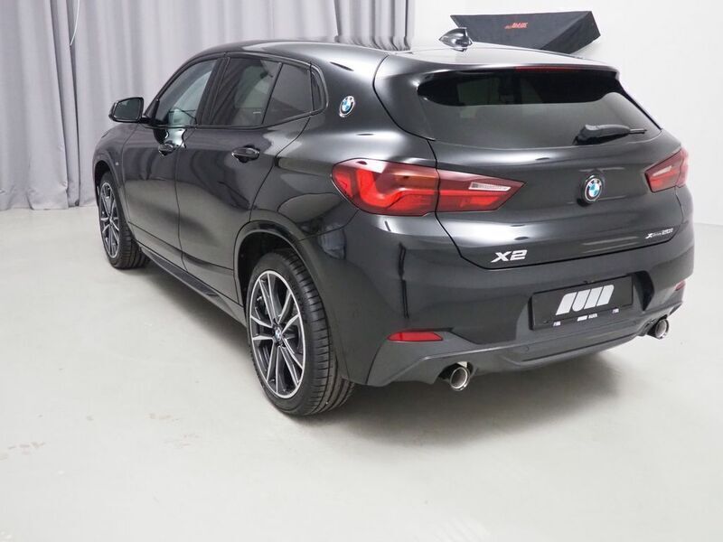 Gebraucht BMW X2 M Sport 178 PS (130 kW) 2023 Schwarz SUV
