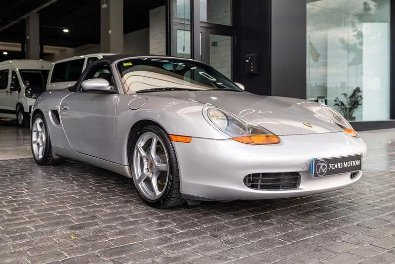 Second-hand Porsche Boxster 220 CP (161 kW) 2000 Gri Cabrio