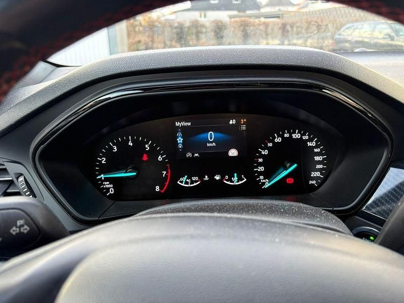 Gebraucht Ford Focus ST-Line 125 PS (91 kW) 2019 Blau Kombi