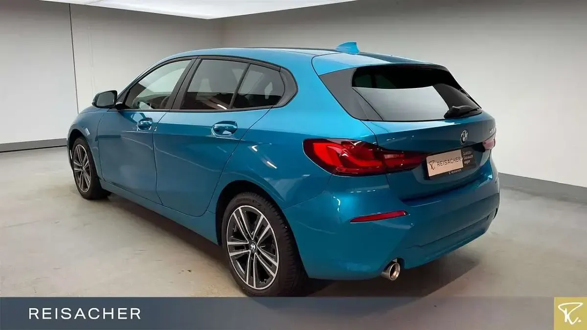 Gebraucht BMW 118 Advantage 140 PS (102 kW) 2023 Blau Kleinwagen