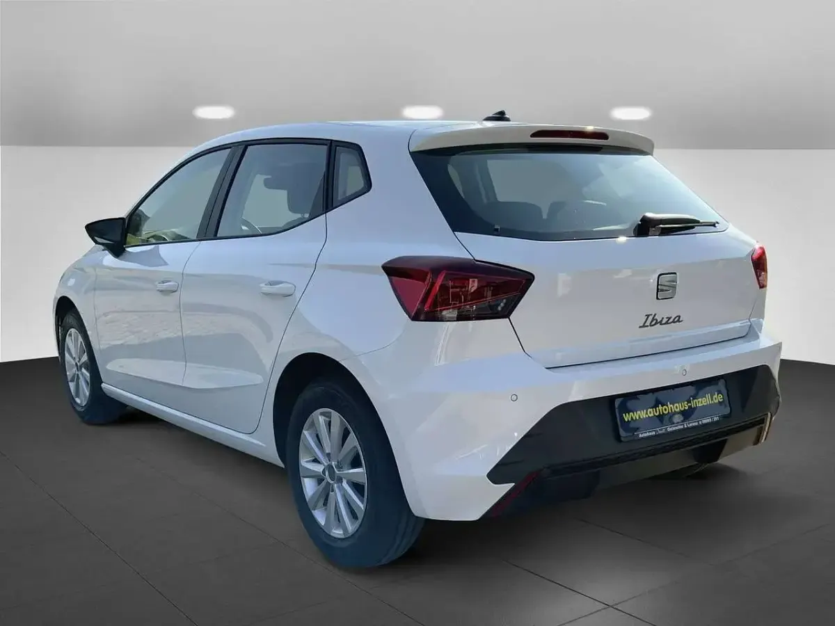 Neu Seat Ibiza 80 PS (58 kW) 2026 "candy" weiss Kleinwagen