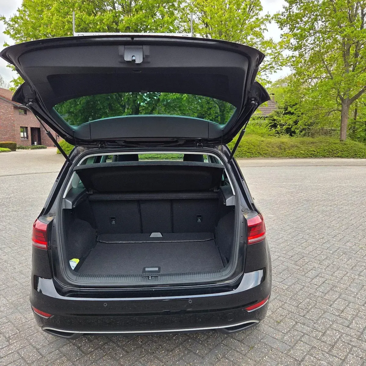 Używany VW Golf VIII 116 KM (85 kW) 2020 Czarny Kombi