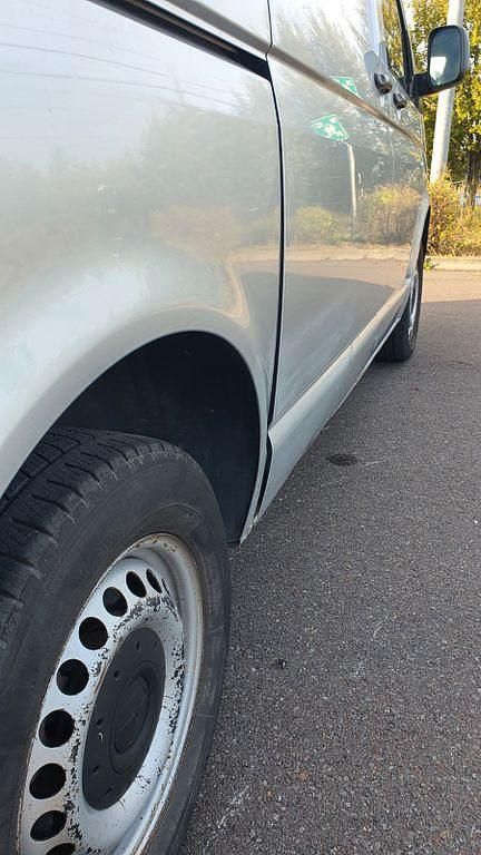 Gebraucht VW Transporter 131 PS (96 kW) 2008 Silber Van