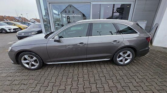 Gebraucht Audi A4 Advanced 150 PS (110 kW) 2021 Terragrau (metallic) Kombi