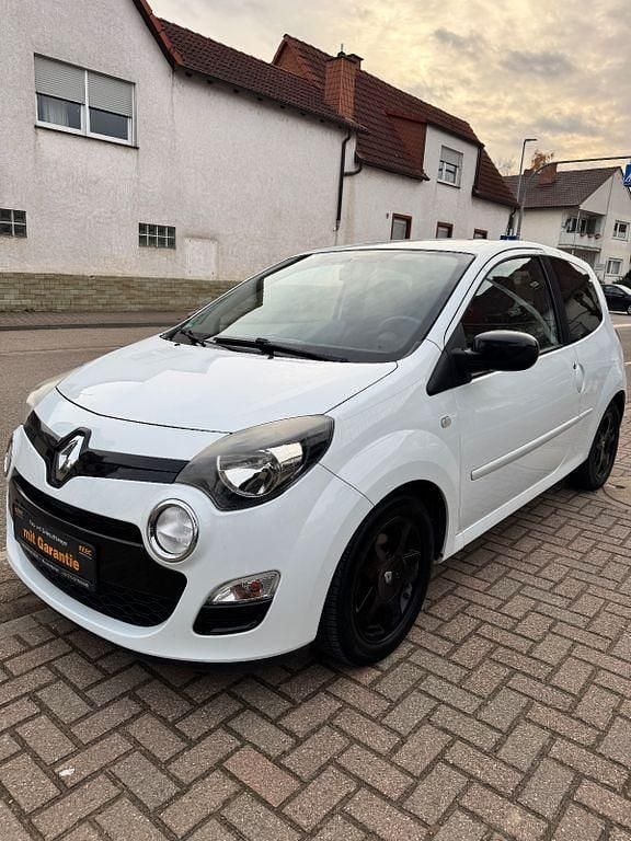 Weiß Gebraucht 2013 Renault Twingo Dynamique Kleinwagen | 5.200 € (Teuer) - Bild 1/4