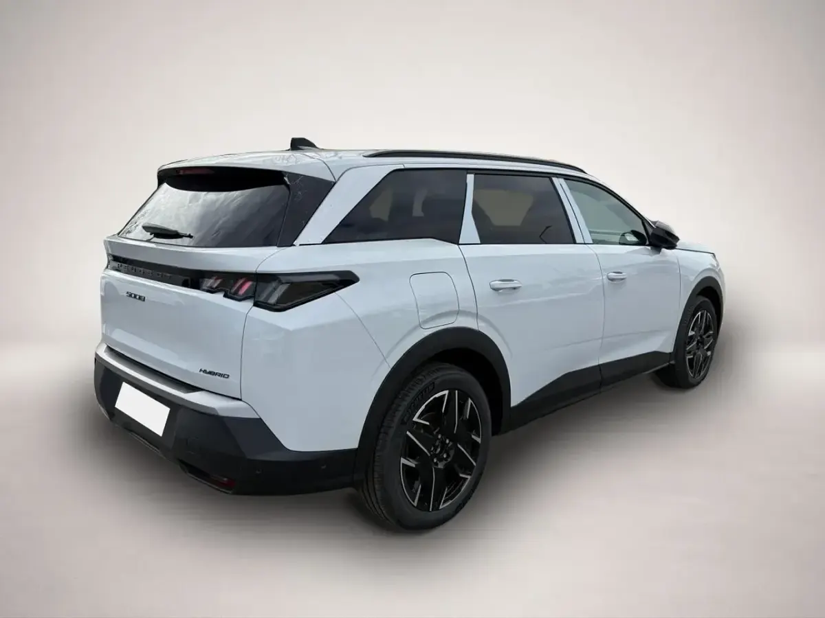 Neu Peugeot 5008 Allure 145 PS (106 kW) 2026 Weiß SUV