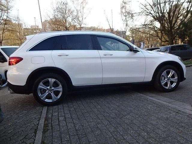 Gebraucht Mercedes GLC350 258 PS (189 kW) 2017 Weiß SUV