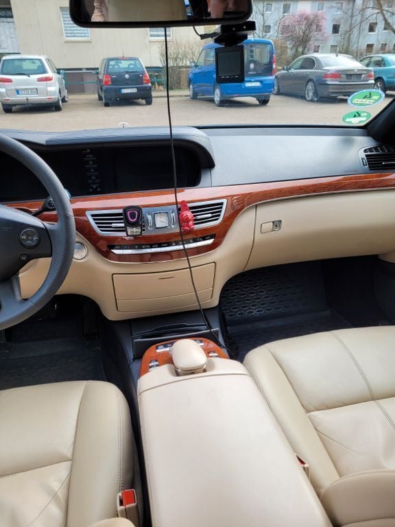 Schwarz Gebraucht 2007 Mercedes S420 Limousine | 8.999 € (Etwas zu teuer) - Bild 1/4