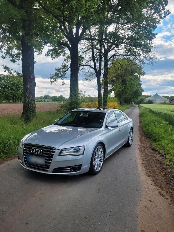 Gebraucht Audi A8 350 PS (257 kW) 2010 Silber Limousine
