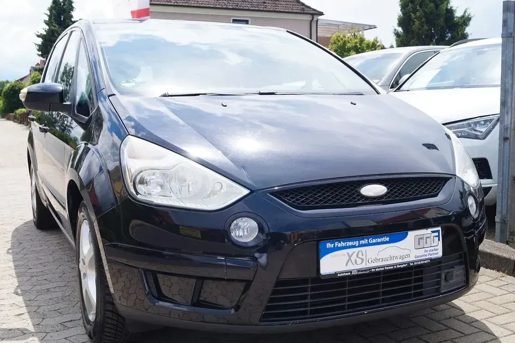 Gebraucht Ford S-MAX Trend 145 PS (106 kW) 2009 Schwarz Van / Kleinbus