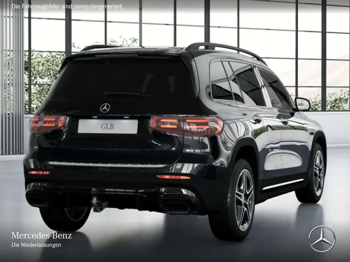 Gebraucht Mercedes GLB200 AMG 163 PS (119 kW) 2026 Silber SUV