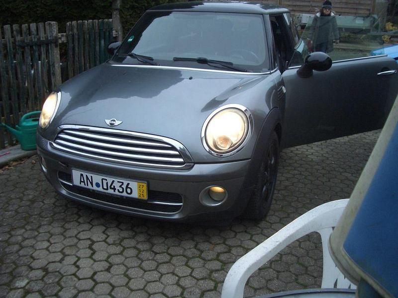Gebraucht Mini Cooper D 109 PS (80 kW) 2010 Grau Kleinwagen