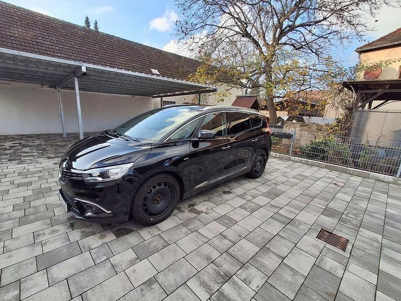 Gebraucht 2018 Renault Grand Scénic IV Bose Edition Van / Kleinbus | 12.500 € (Guter Preis) - Bild 1/4