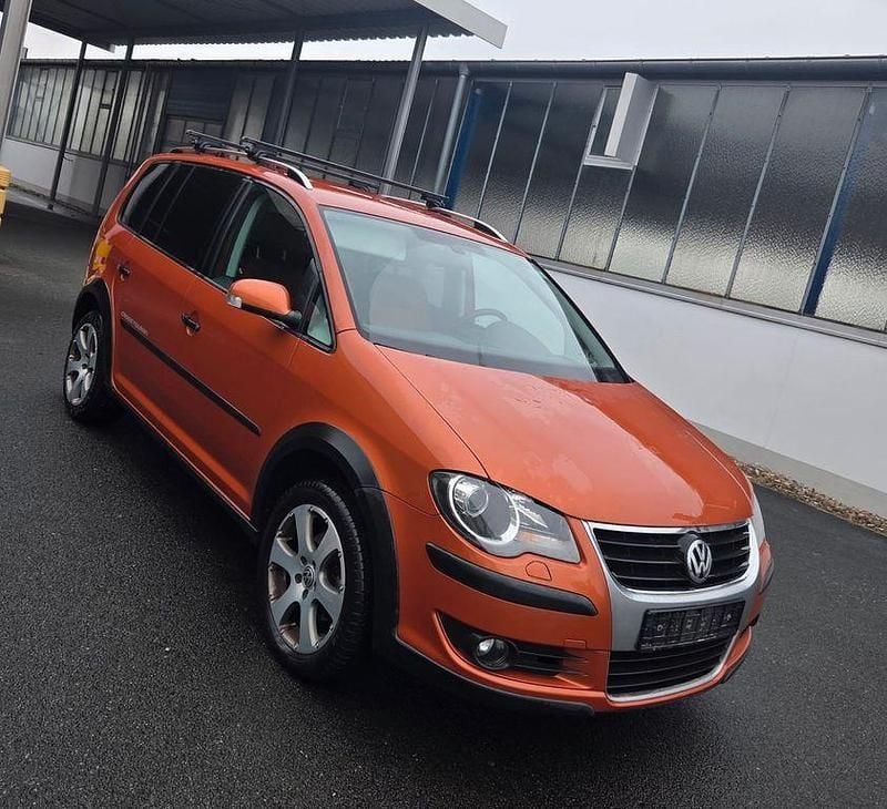 Gebraucht VW Touran Cross 140 PS (102 kW) 2008 Orange Van / Kleinbus
