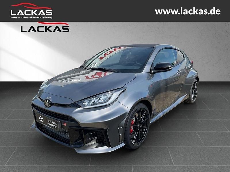 Silber Neu 2025 Toyota Yaris Coupé | 49.450 € (Teuer) - Bild 1/4