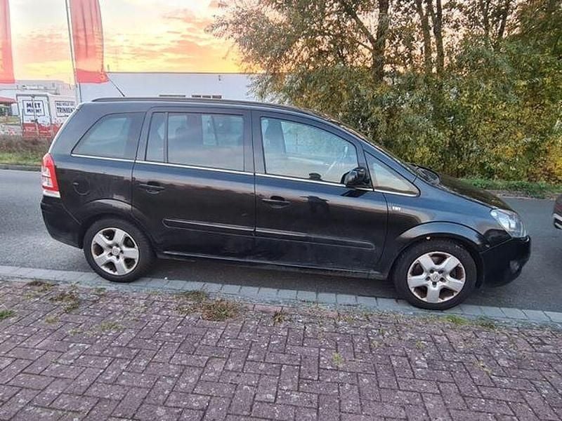 Andere Gebraucht 2011 Opel Zafira Innovation Limousine | 1.999 € (Superpreis) - Bild 1/4