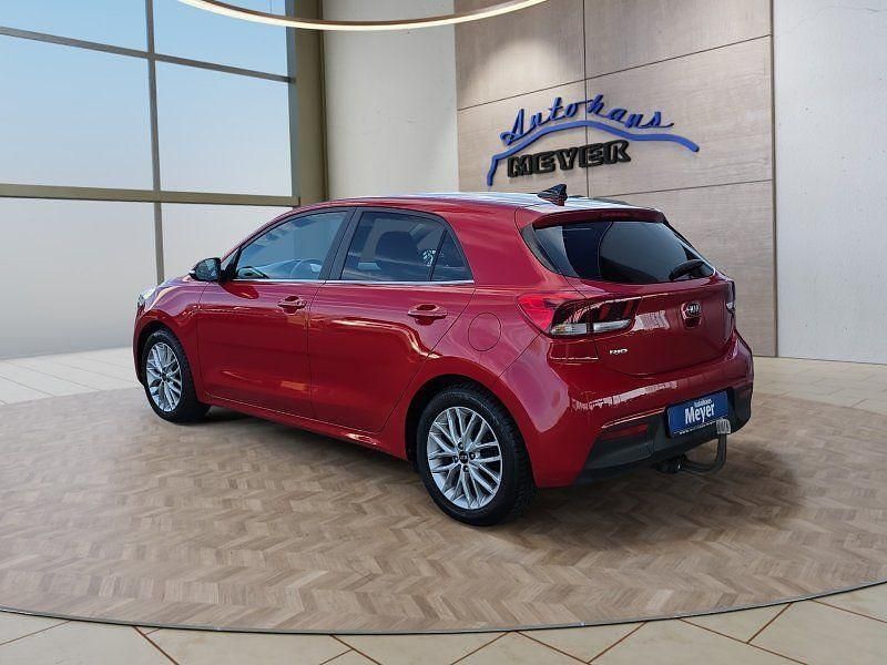 Gebraucht Kia Rio 99 PS (72 kW) 2019 Rot Kleinwagen