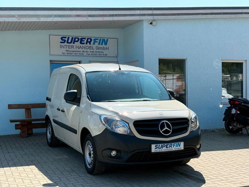 Grau Gebraucht 2015 Mercedes Citan 108 Van | 8.990 € (Etwas zu teuer) - Bild 1/4