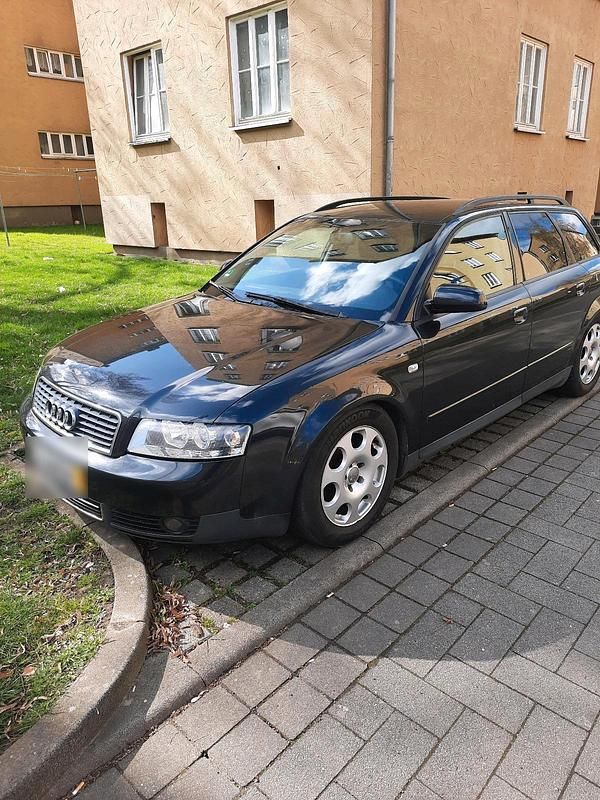 Gebraucht Audi A4 S-Line 132 PS (97 kW) 2002 Schwarz Kleinwagen