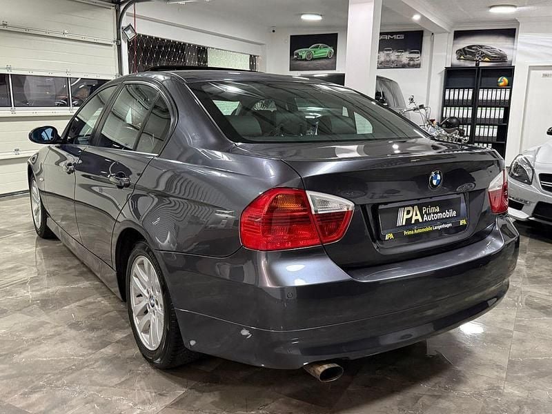 Gebraucht BMW 320 Advantage 150 PS (110 kW) 2006 Grau Limousine