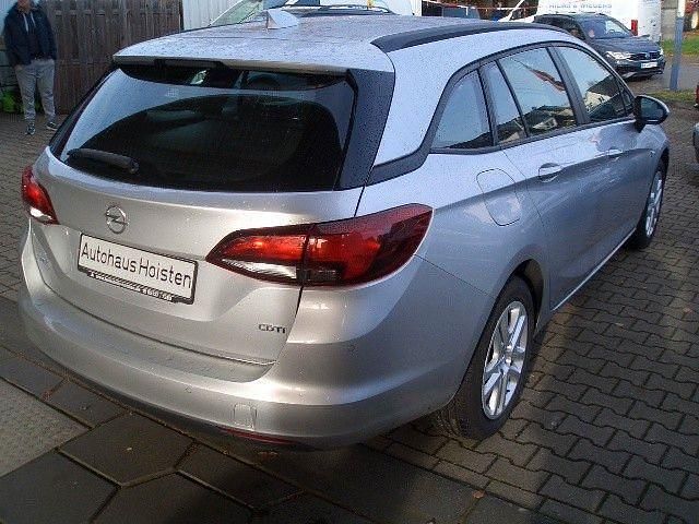 Gebraucht Opel Astra Edition 110 PS (80 kW) 2017 Silber Kombi