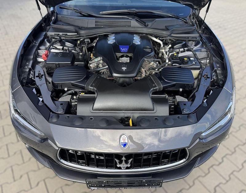 Gebraucht Maserati Ghibli 411 PS (302 kW) 2017 Grau Limousine