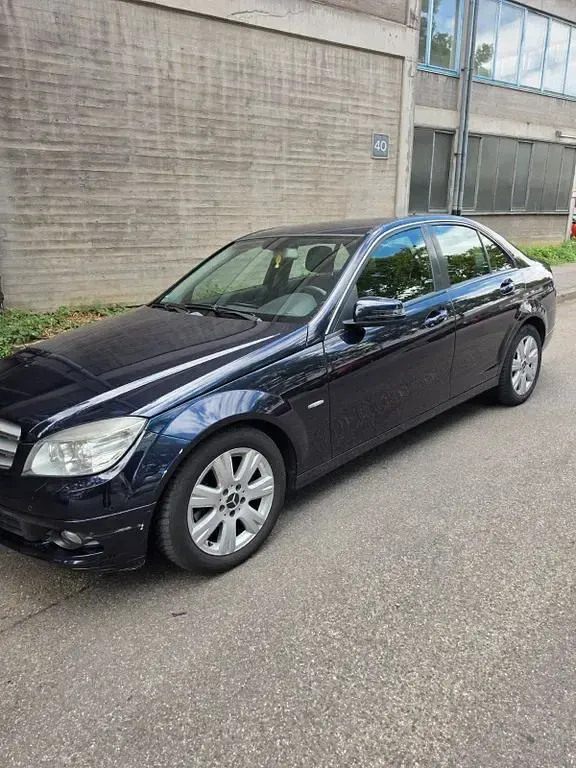 Gebraucht Mercedes C180 156 PS (114 kW) 2009 Schwarz Limousine