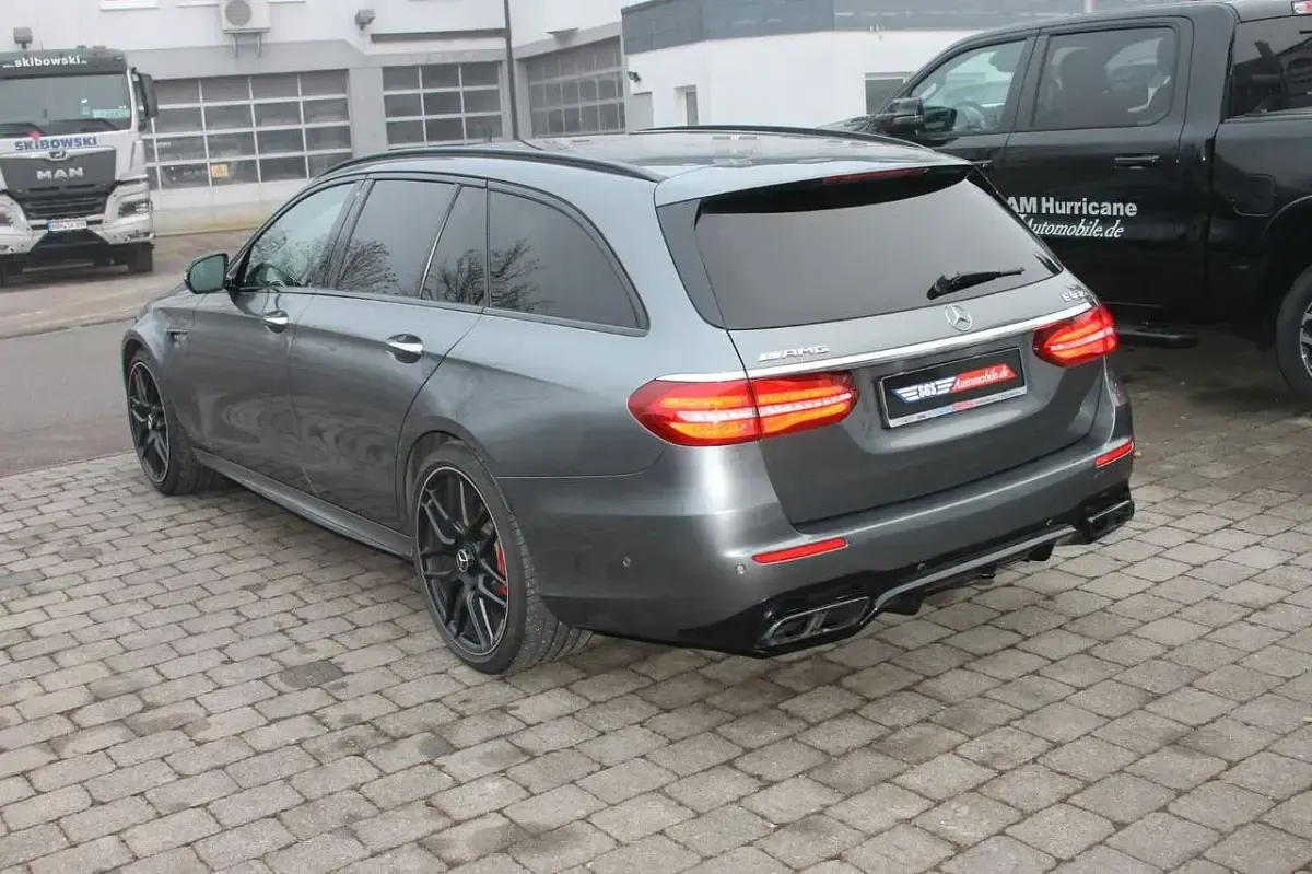 Gebraucht Mercedes E63S AMG AMG 612 PS (450 kW) 2018 Grau Limousine