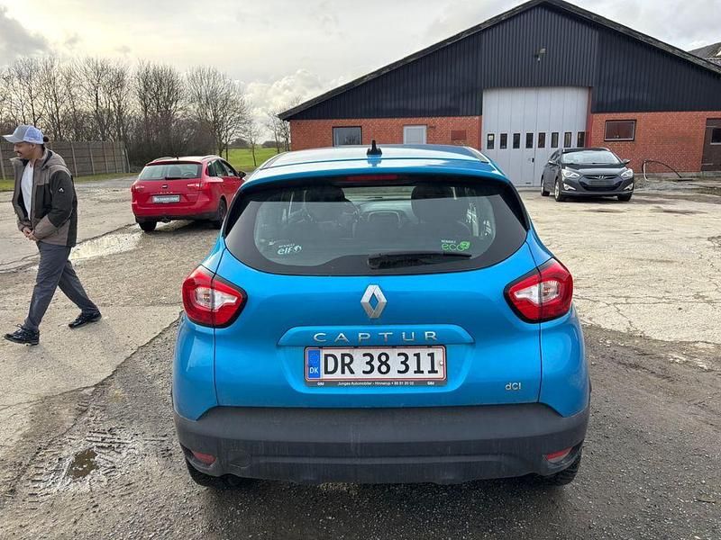 Gebraucht Renault Captur Dynamique 90 PS (66 kW) 2015 Blau SUV