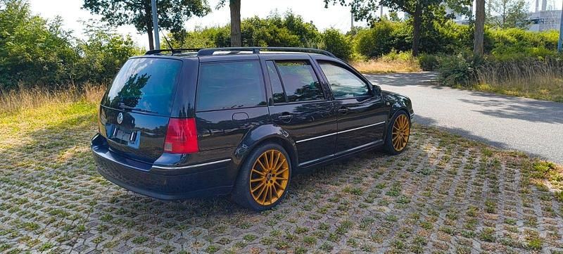 Gebraucht VW Bora Highline 150 PS (110 kW) 2003 Schwarz Limousine