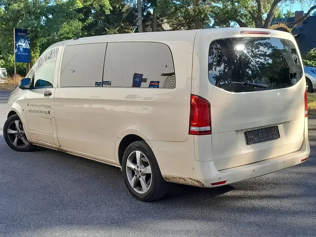 Gebraucht Mercedes Vito 258 PS (189 kW) 2019 Beige Van