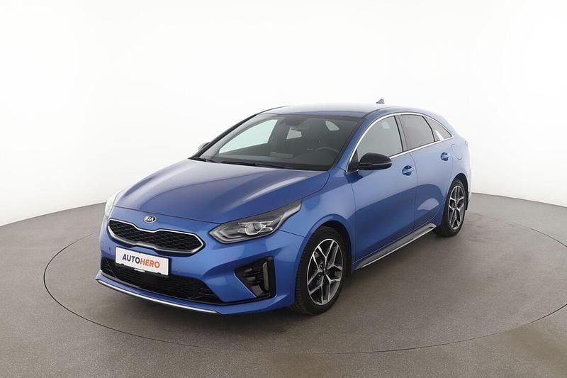 Blau Gebraucht 2019 Kia ProCeed GT-Line Kleinwagen | 19.730 € (Fairer Preis) - Bild 1/3