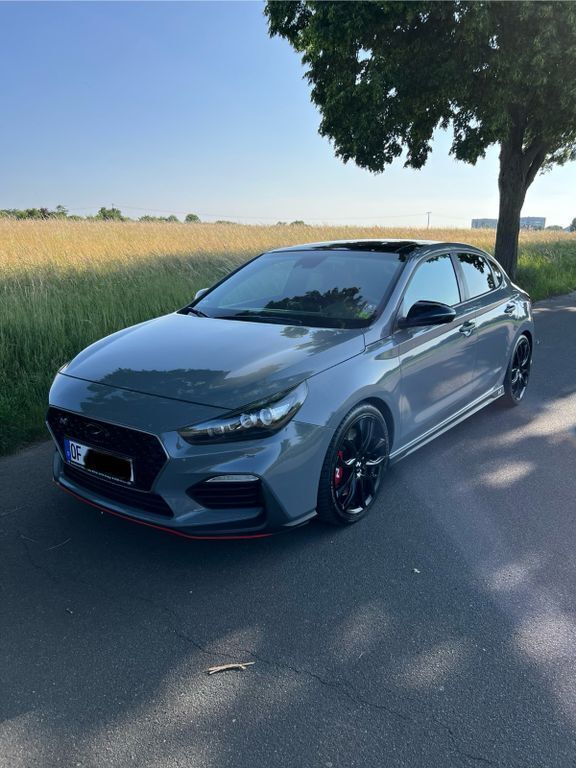 Grau Gebraucht 2019 Hyundai i30 N Performance Limousine | 23.999 € (Fairer Preis) - Bild 1/4