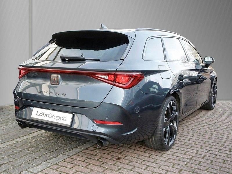 Gebraucht Cupra Leon VZ1 245 PS (180 kW) 2023 Grau Limousine