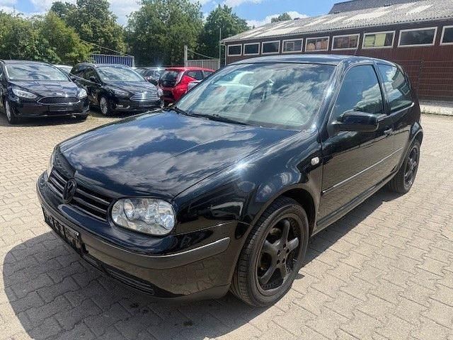 Schwarz Gebraucht 2002 VW Golf IV Limousine | 1.200 € (Fairer Preis) - Bild 1/4